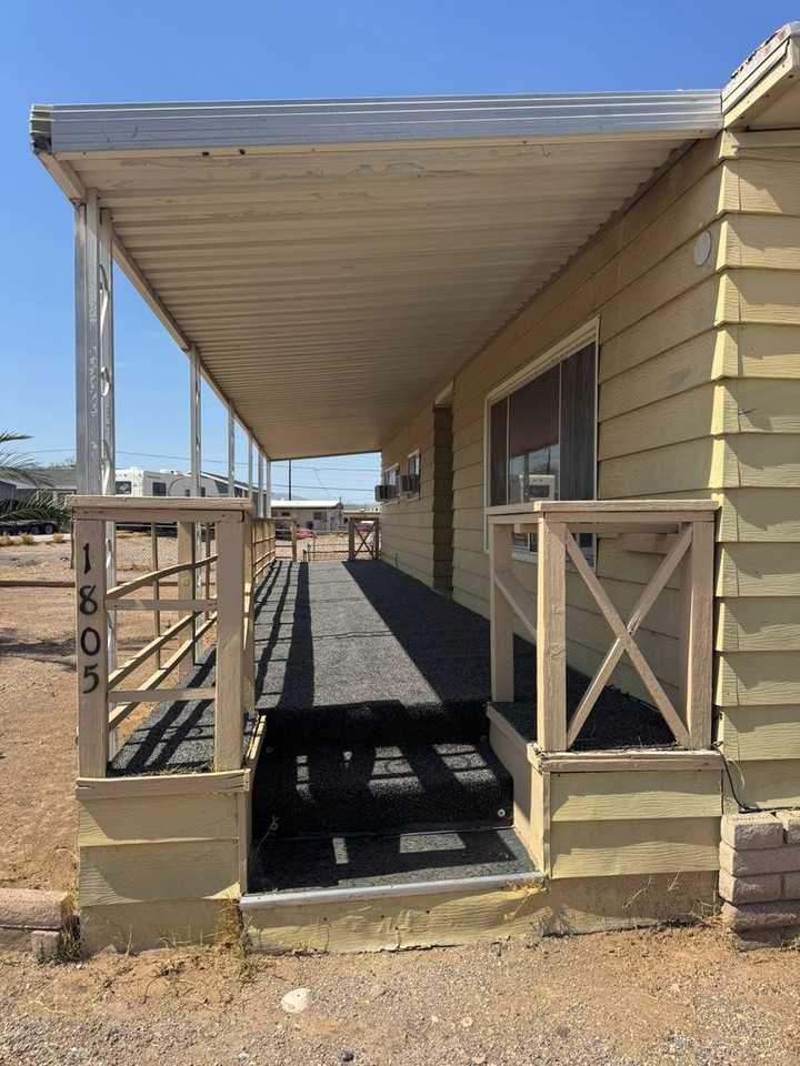 1805 Surf And Sand Dr - Photo 3 of 39