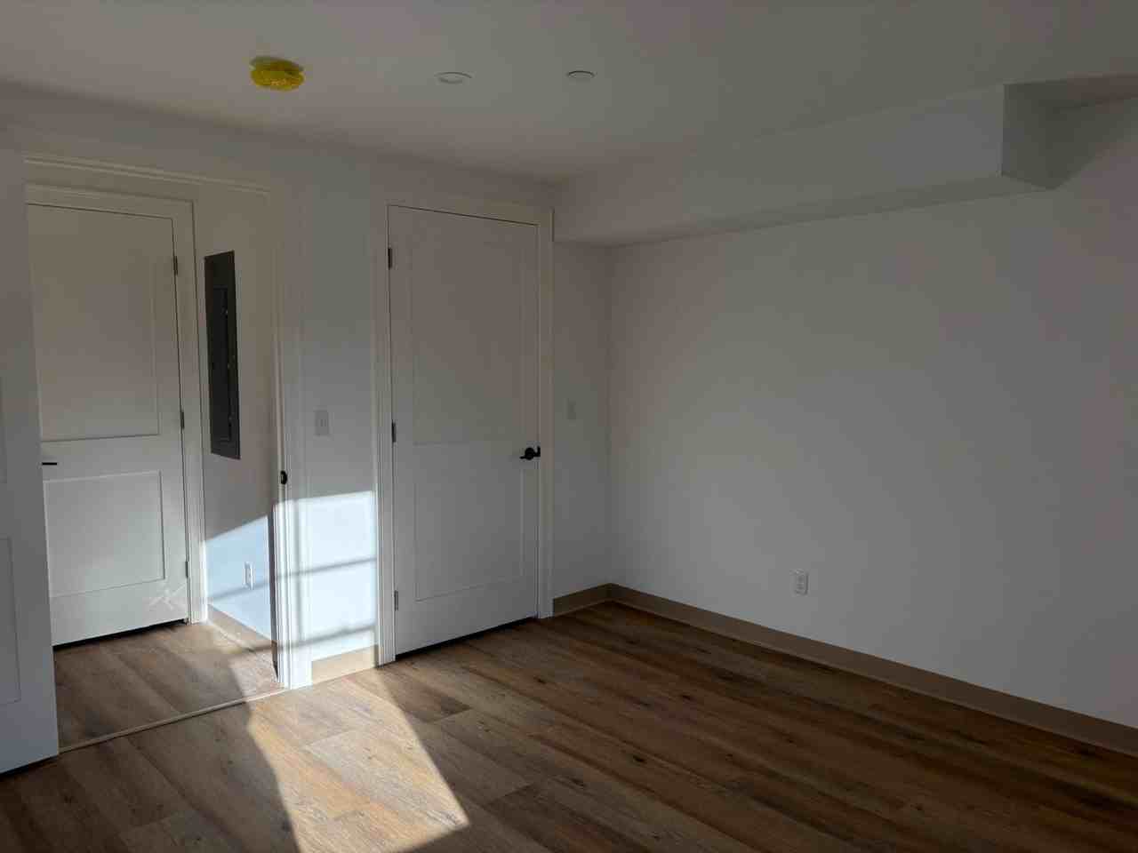 26 Union Street - Photo 7 of 34