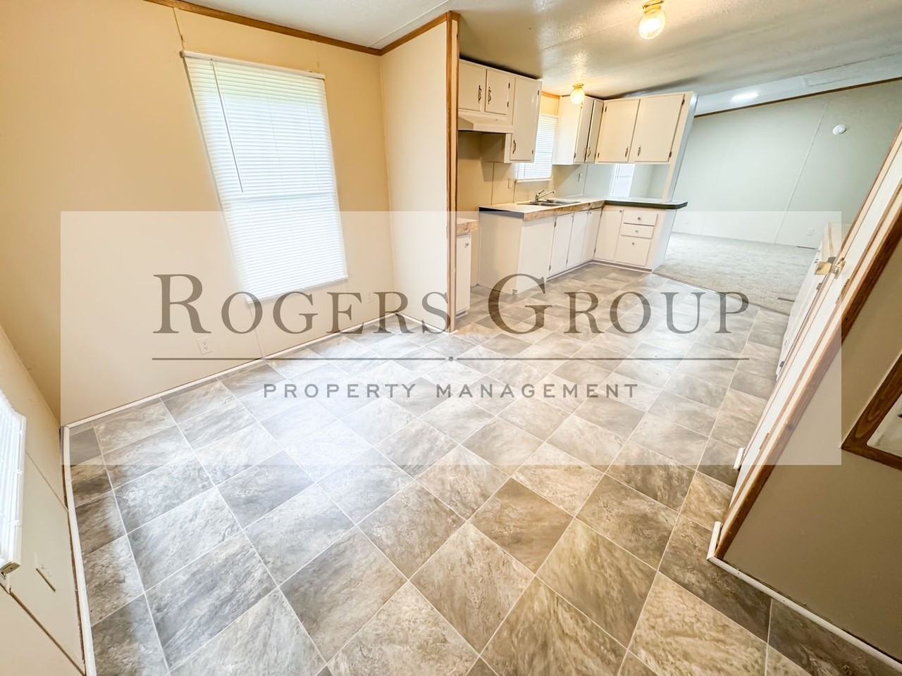 168 N Hacienda Ln - Photo 3 of 11