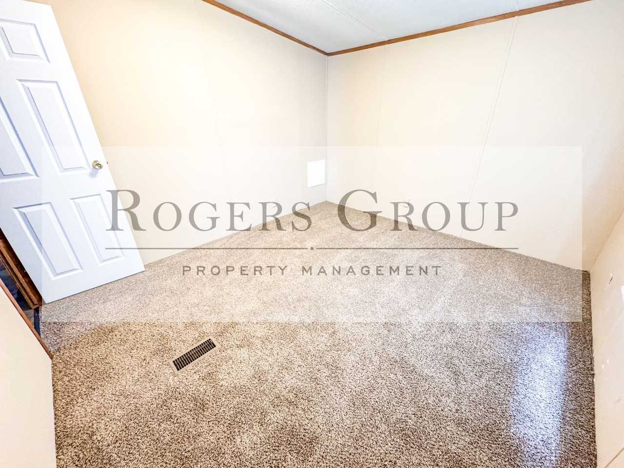 168 N Hacienda Ln - Photo 5 of 11
