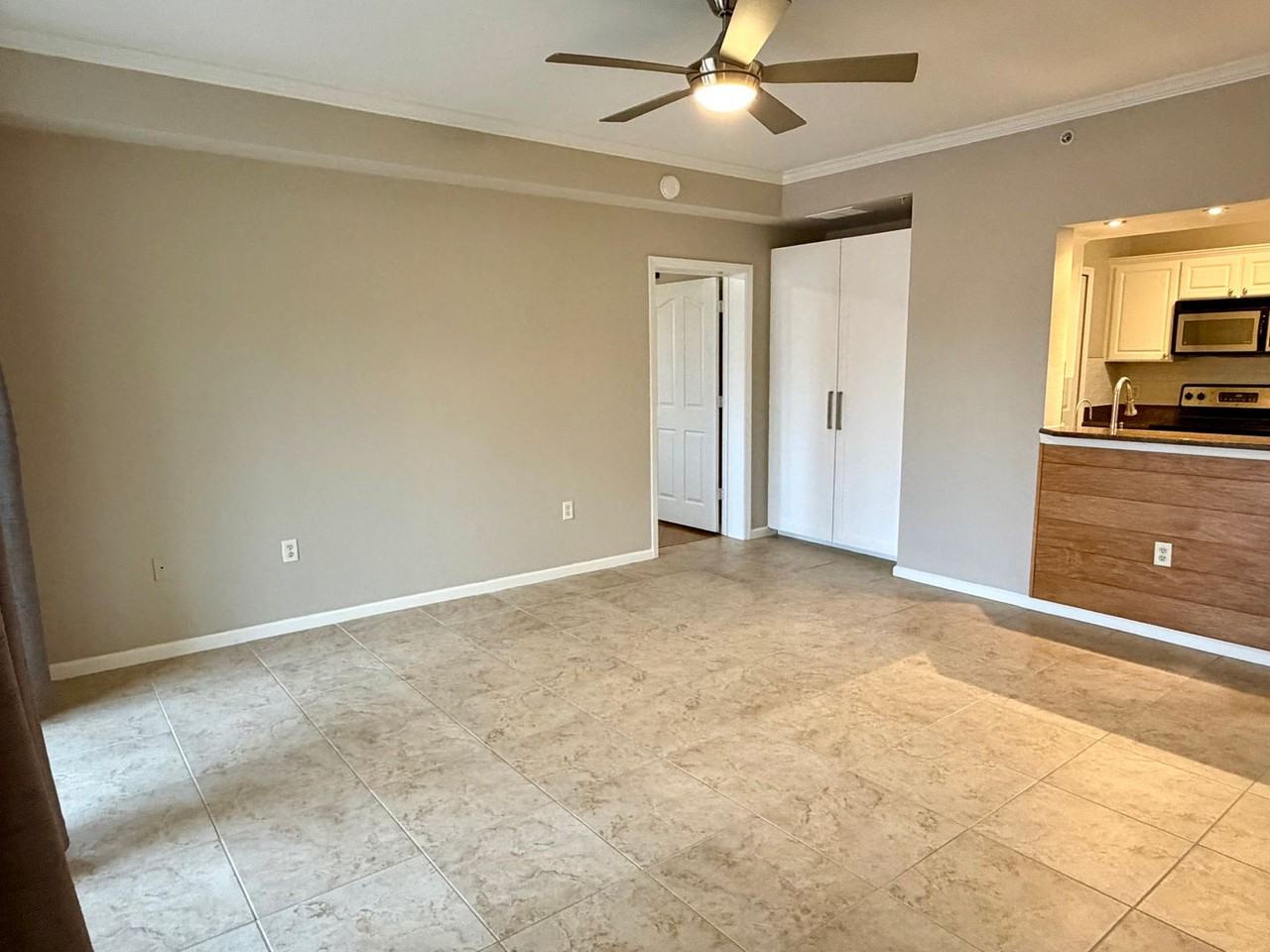 12965 Positano Cir - Photo 2 of 42