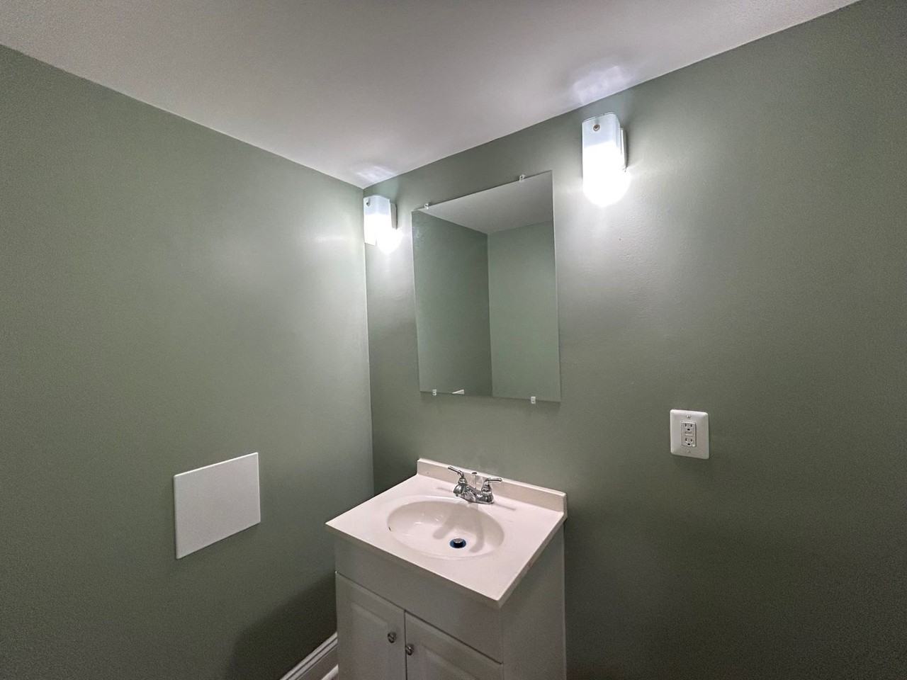 2029 Braddish Ave #A - Photo 4 of 10