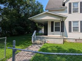 featured image of 3302 Bradley St Sw