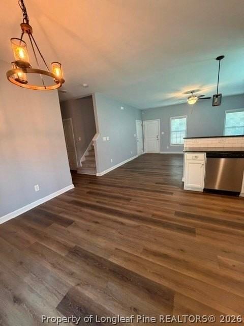 6862 Cedar Creek Rd - Photo 3 of 14