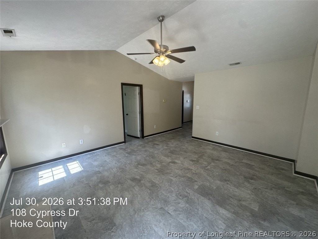 108 Cypress Dr - Photo 7 of 26