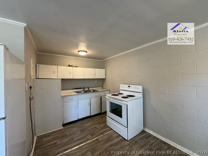 1153 Tammy St #B - Photo 6 of 8