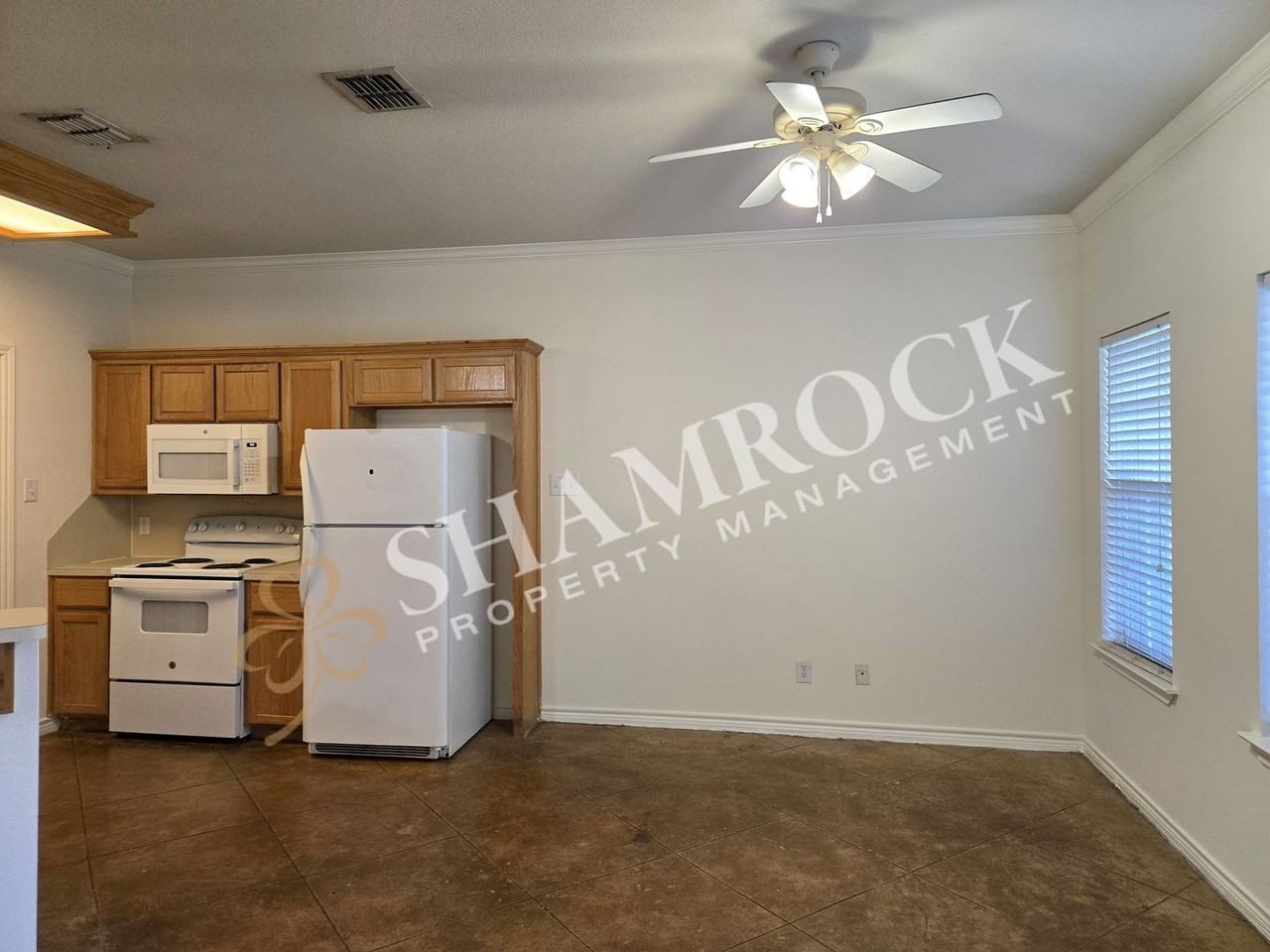 3009 Palomino Trl - Photo 4 of 17