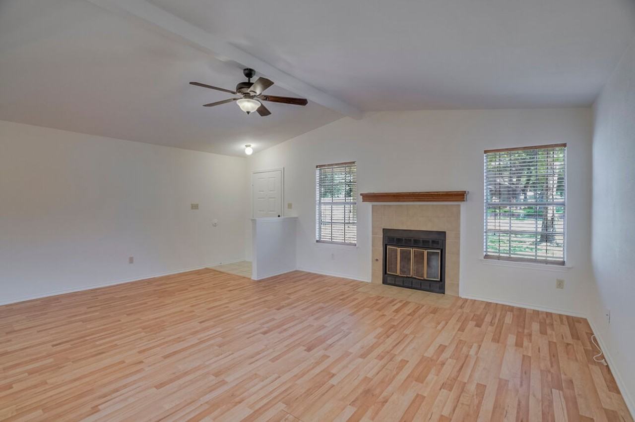 7004 Dallas Dr - Photo 5 of 20