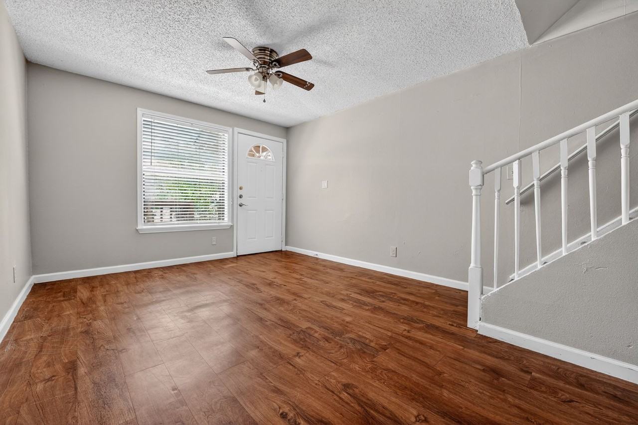 20600 Bonanza St #2 - Photo 6 of 22