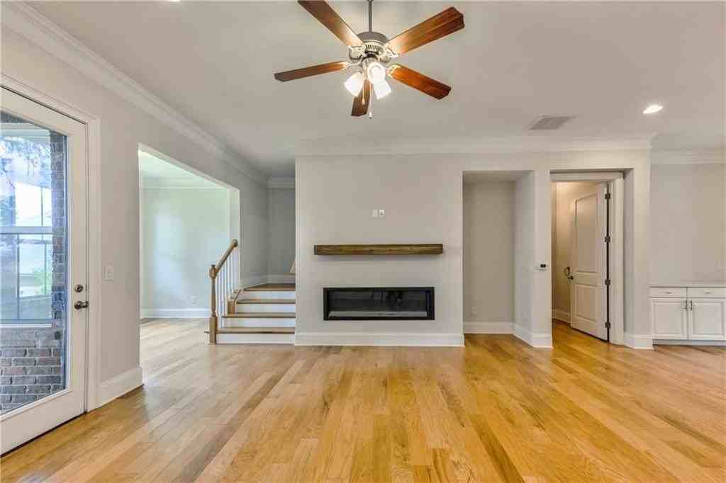 1642 Canopy Chase Ne - Photo 4 of 47
