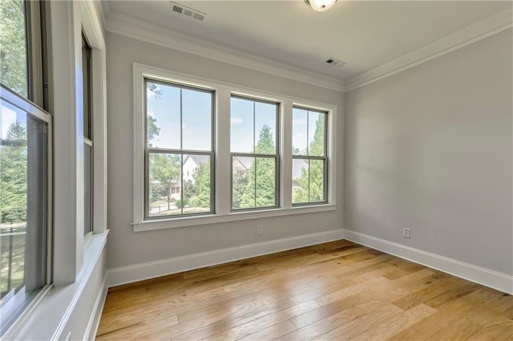 1642 Canopy Chase Ne - Photo 7 of 47