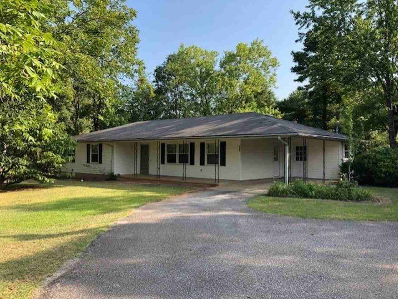 217 Roper Mountain Road Ext