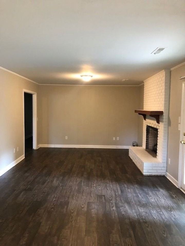 217 Roper Mountain Road Ext - Photo 3 of 9