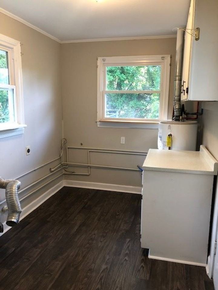 217 Roper Mountain Road Ext - Photo 4 of 9