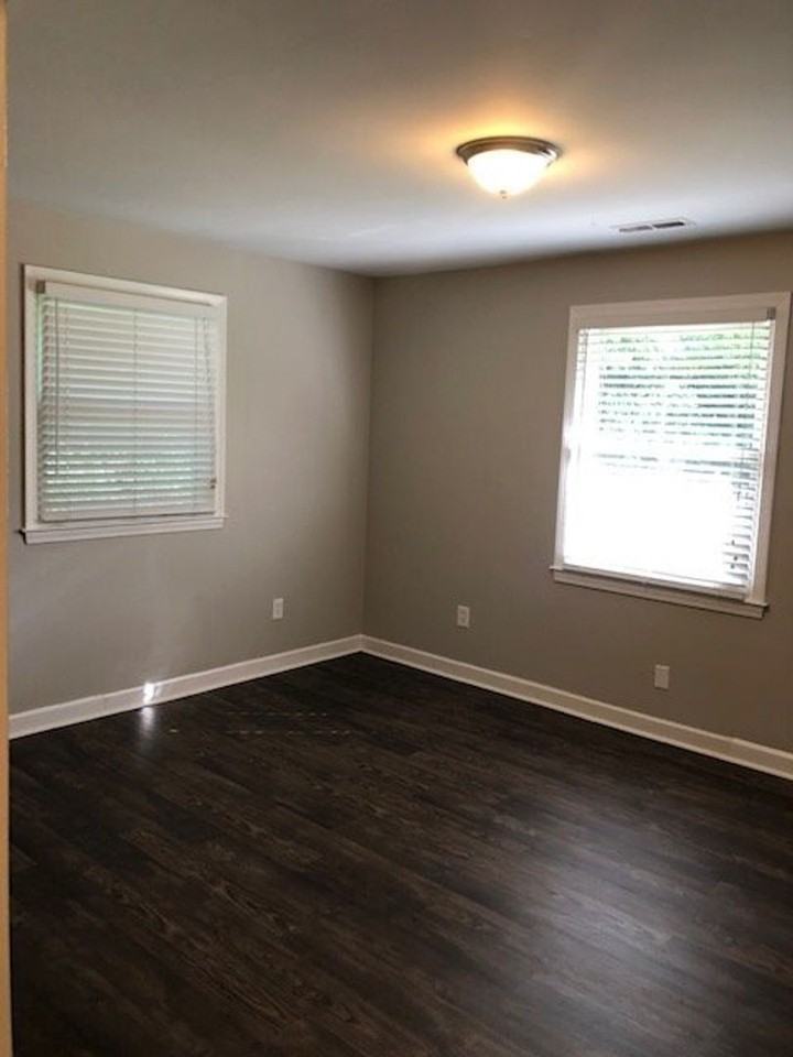 217 Roper Mountain Road Ext - Photo 5 of 9
