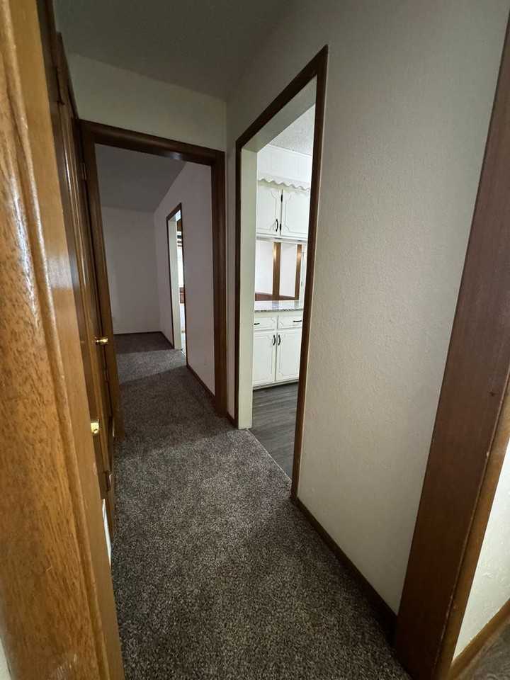 3225 N Peebly Dr - Photo 4 of 28