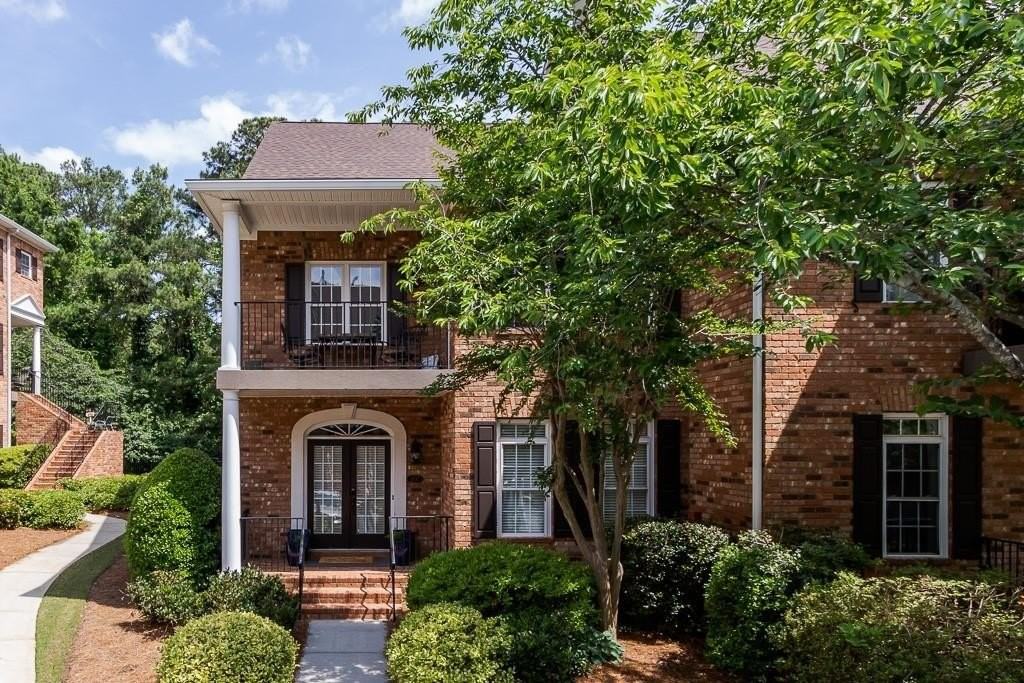 2537 Oglethorpe Cir Ne - Photo 2 of 29