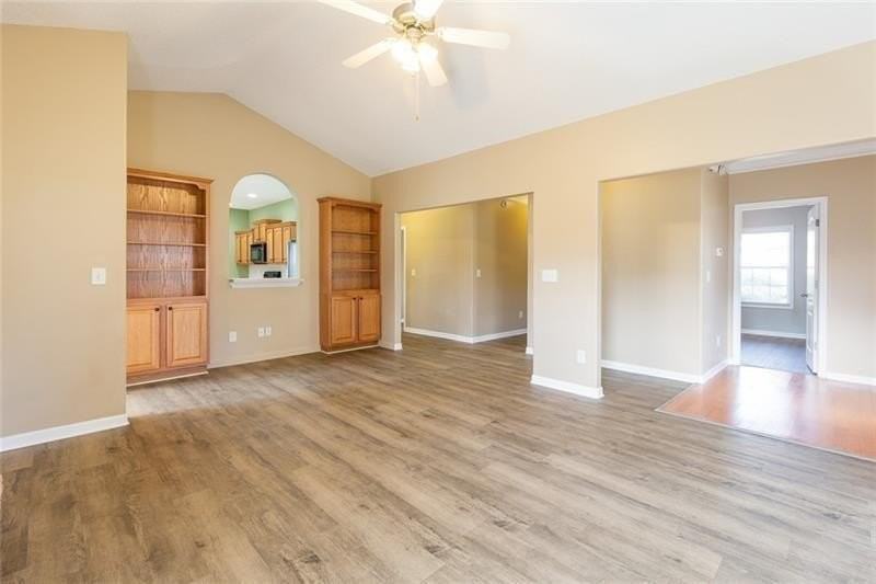 300 Mckendree Ct - Photo 6 of 40