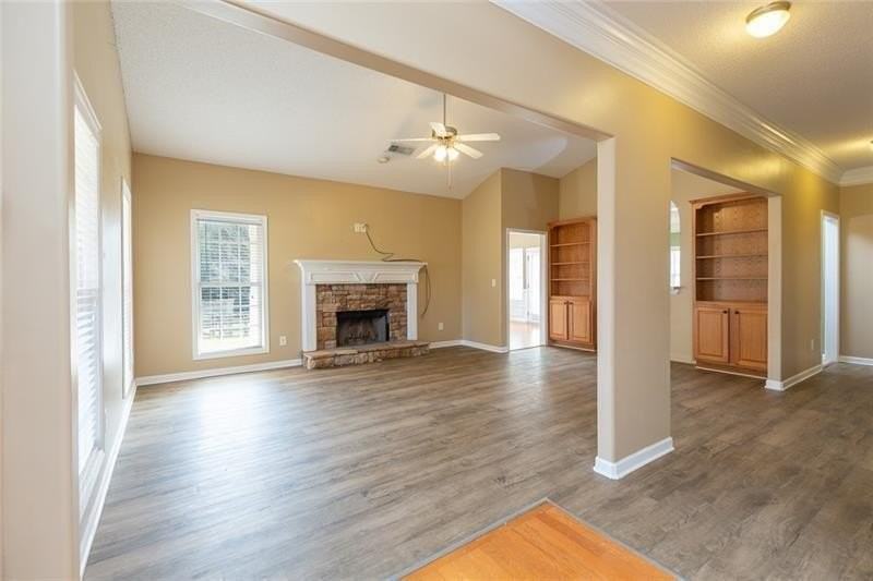 300 Mckendree Ct - Photo 7 of 40
