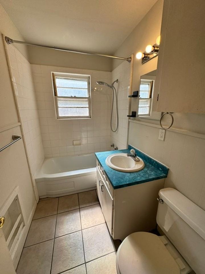 610 Rancho Dr - Photo 6 of 8