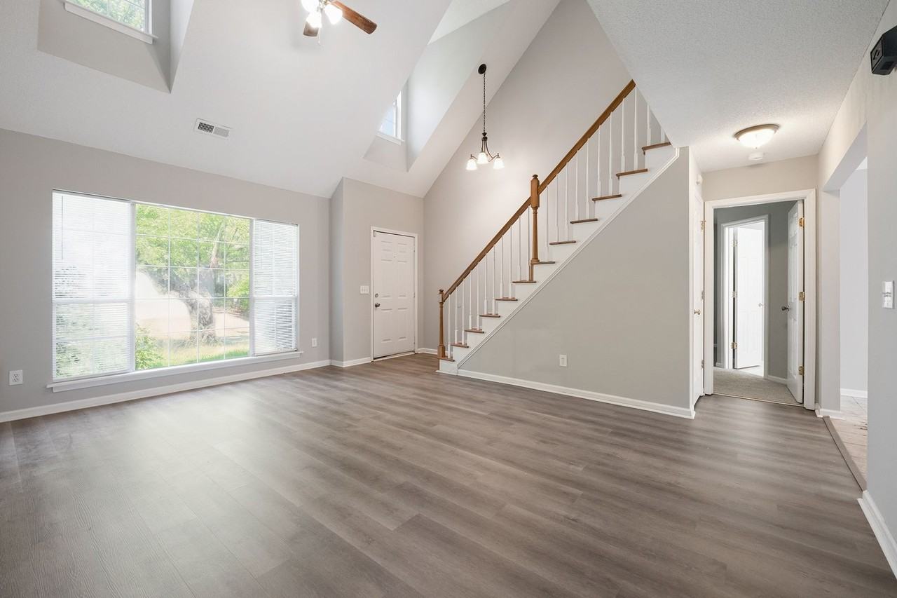 3378 Chadbury Dr Nw - Photo 4 of 29