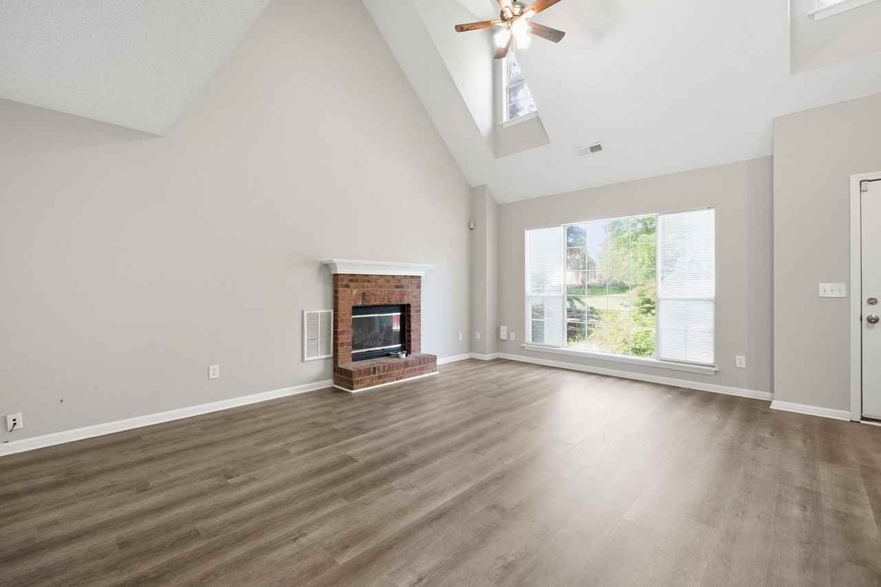 3378 Chadbury Dr Nw - Photo 5 of 29