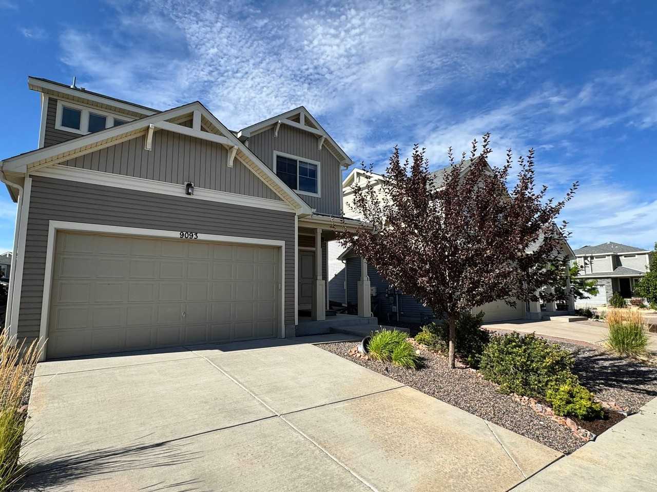 9093 Pacific Crest Dr - Photo 4 of 31