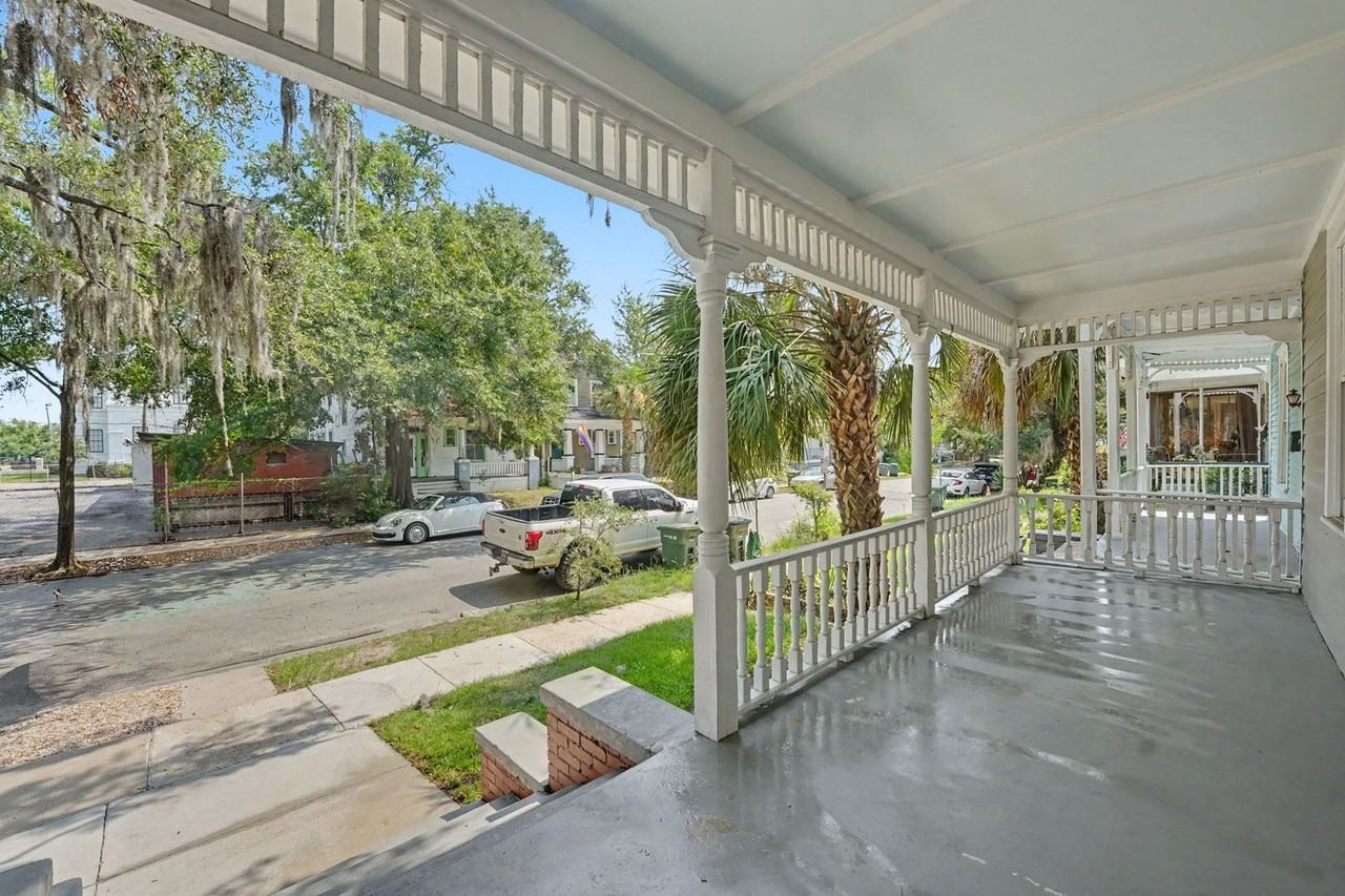 311 W 39th St - Photo 5 of 50