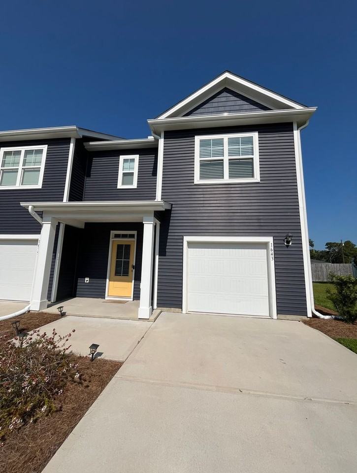 1643 Killdeer Ln - Photo 2 of 39