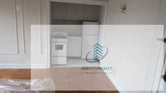 1209 W Sherwin Ave - Photo 1 of 1
