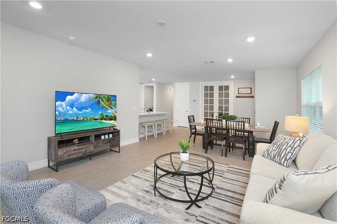 44442 Palm Frond Dr - Photo 5 of 50