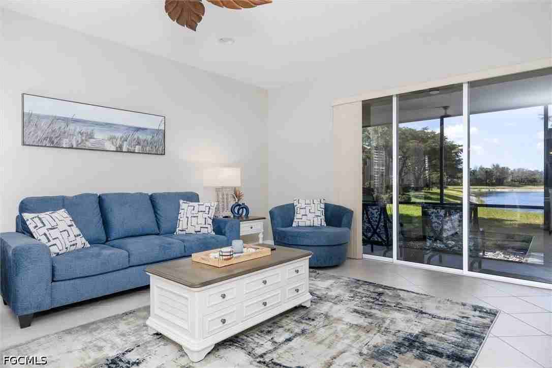 3181 Cottonwood Bnd #901 - Photo 7 of 40