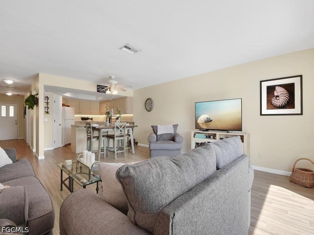 3619 Se 10th Ave - Photo 5 of 13