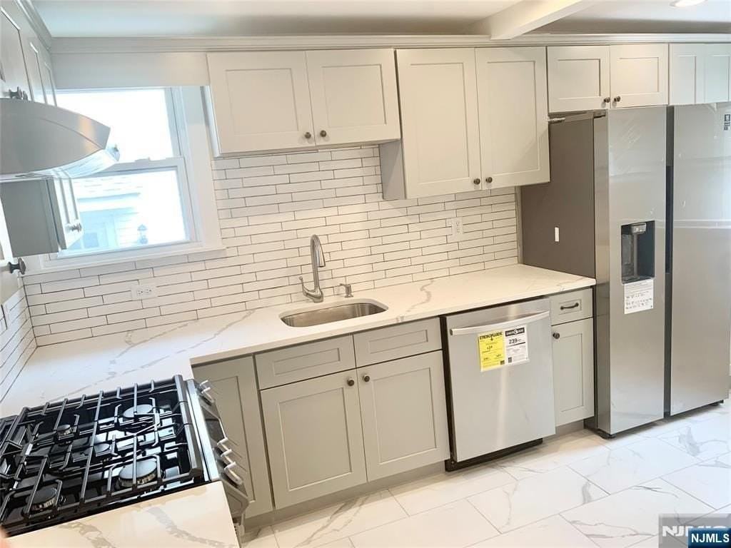 46 Brookfield Rd - Photo 3 of 13