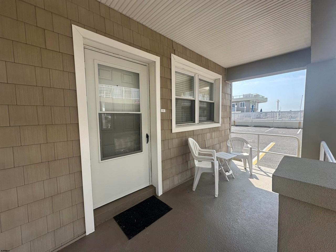9010 Atlantic Ave - Photo 3 of 20