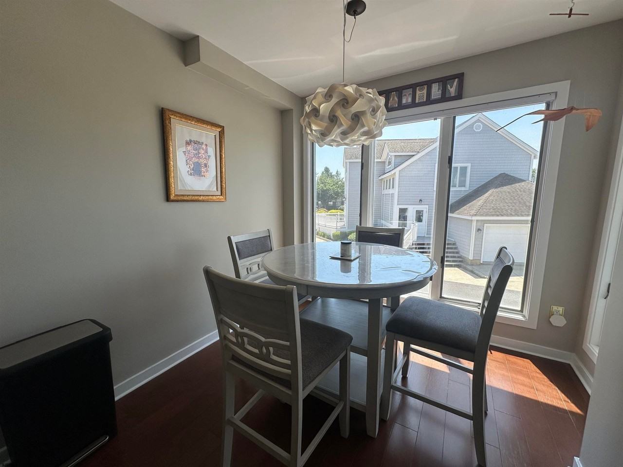2204 East Dr - Photo 5 of 37