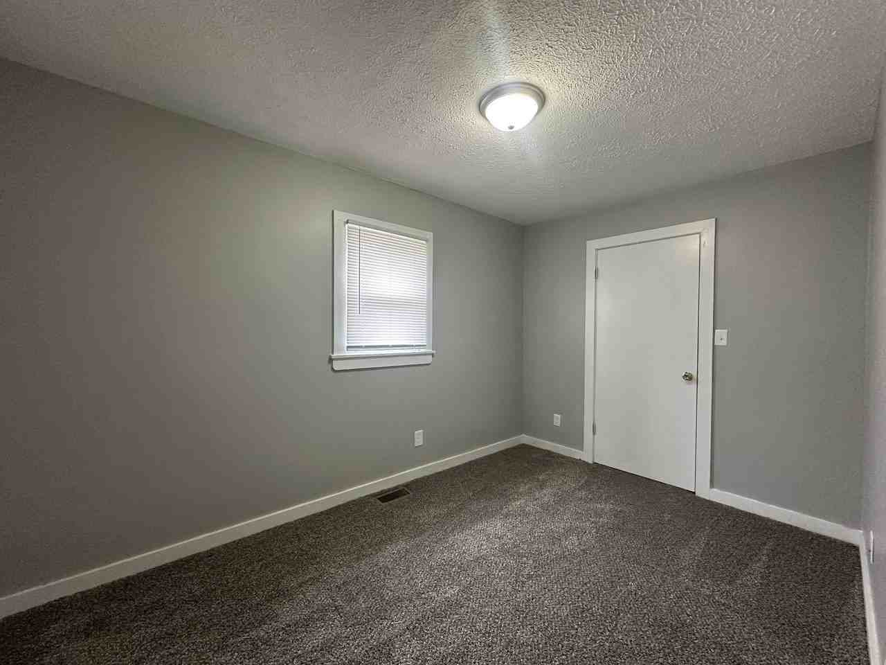 1358 Chestnut St #2 - Photo 2 of 5