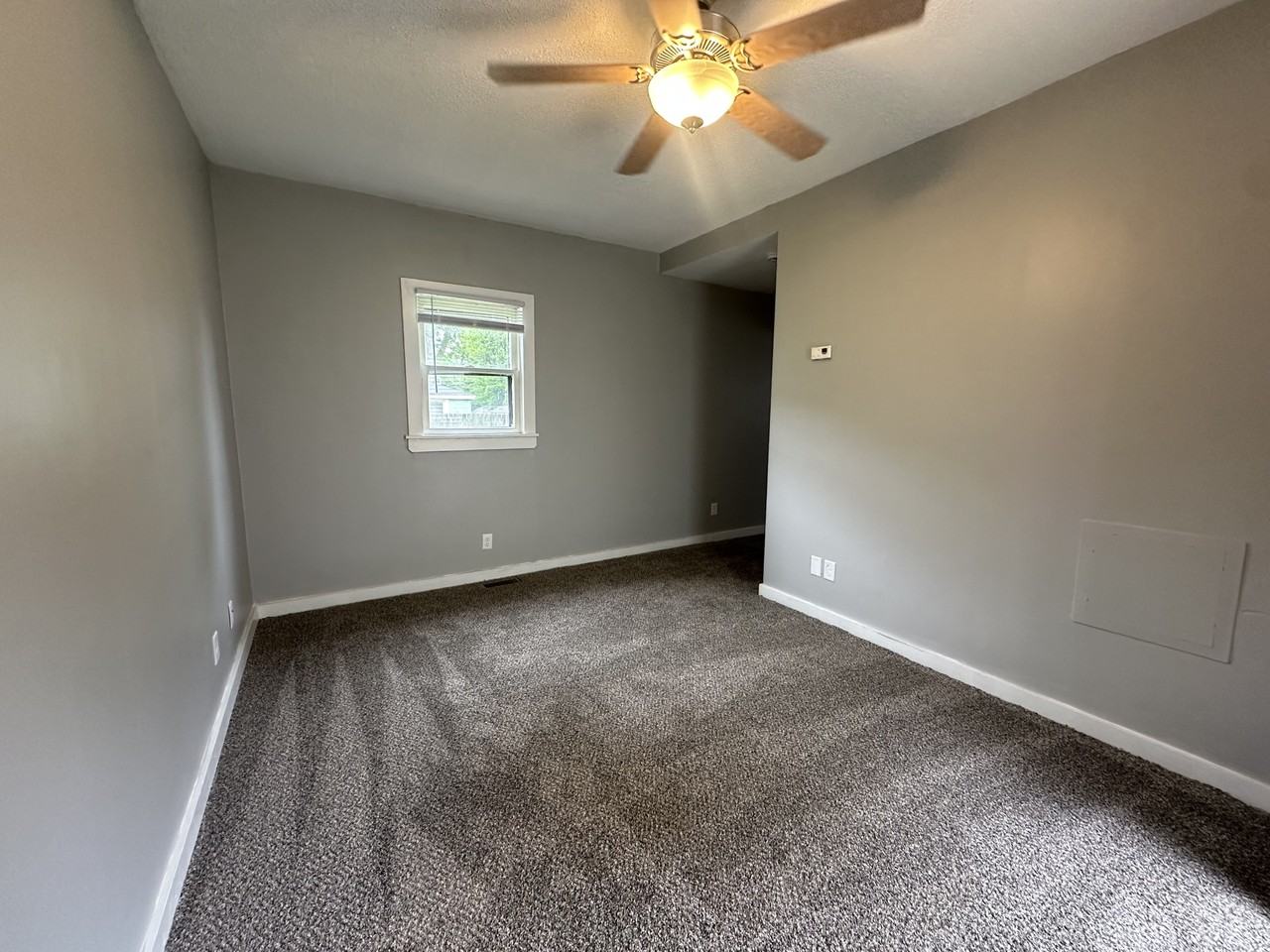 1358 Chestnut St #2 - Photo 5 of 5