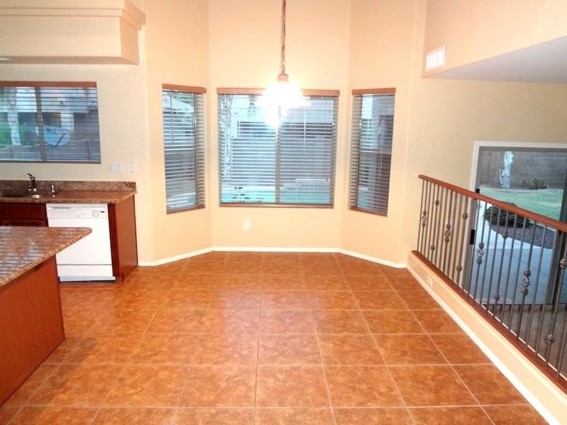 14904 W Cameron Dr - Photo 3 of 21