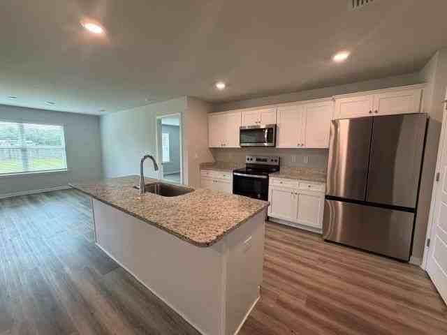 9052 Home Ave - Photo 3 of 17