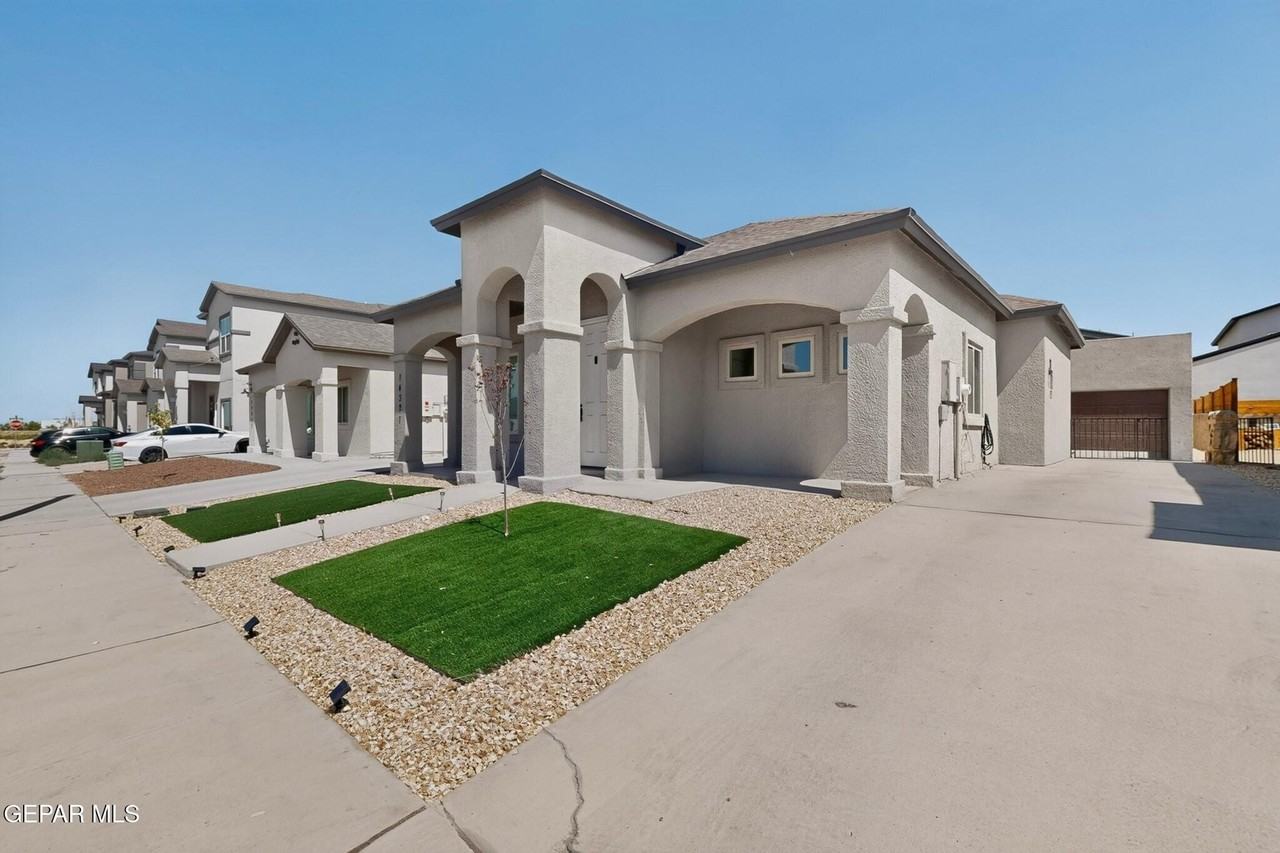 14321 Chris Zingo Ln - Photo 2 of 40