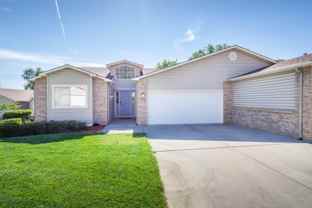 528 Park Ridge Ct - Photo 1 of 1