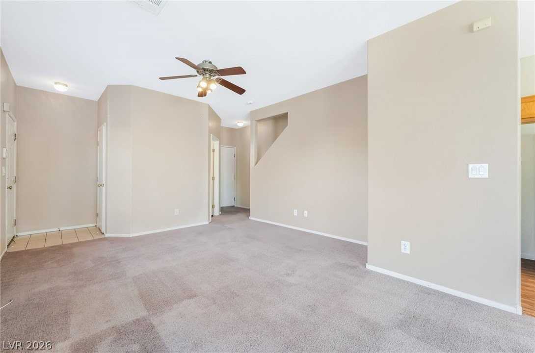 1658 Lefty Garcia Way - Photo 6 of 21