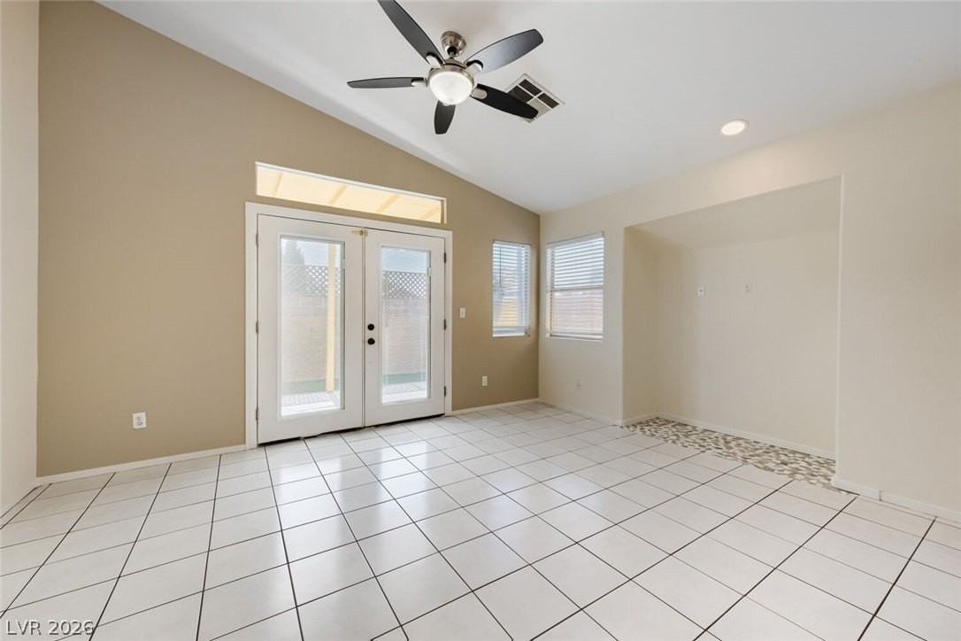 5900 Round Castle St - Photo 3 of 22
