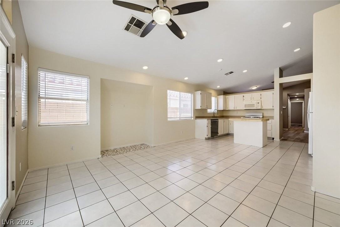 5900 Round Castle St - Photo 4 of 22