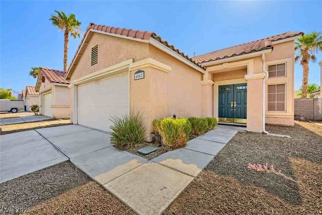 6042 Evening View St - Photo 2 of 20