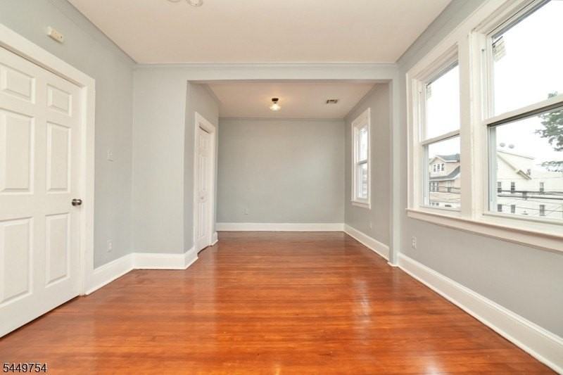 150 Columbia Ave - Photo 2 of 13