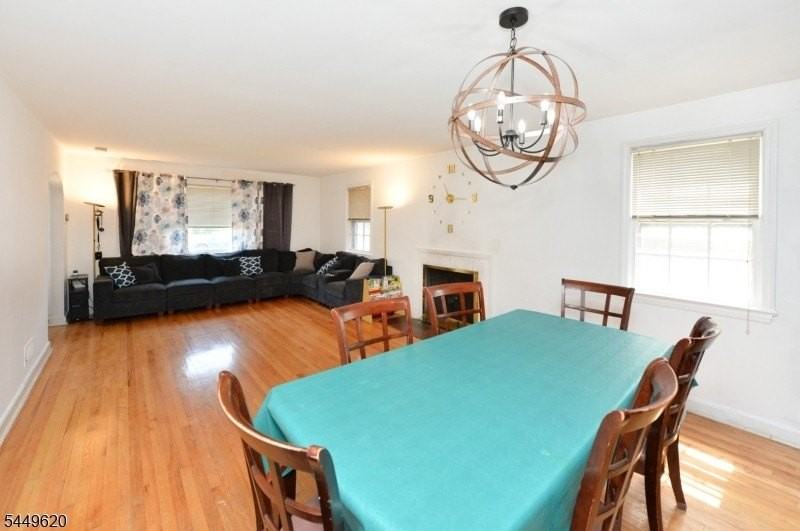 968 Byron Ave - Photo 4 of 19