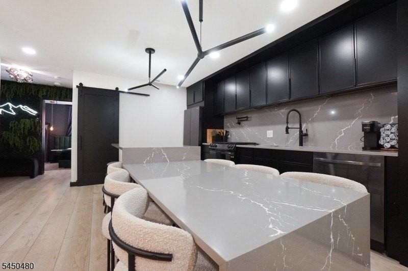 20 Augusta Dr #3 - Photo 7 of 18