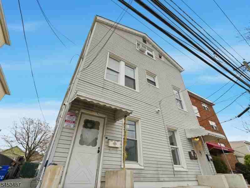 302 Belmont Ave
